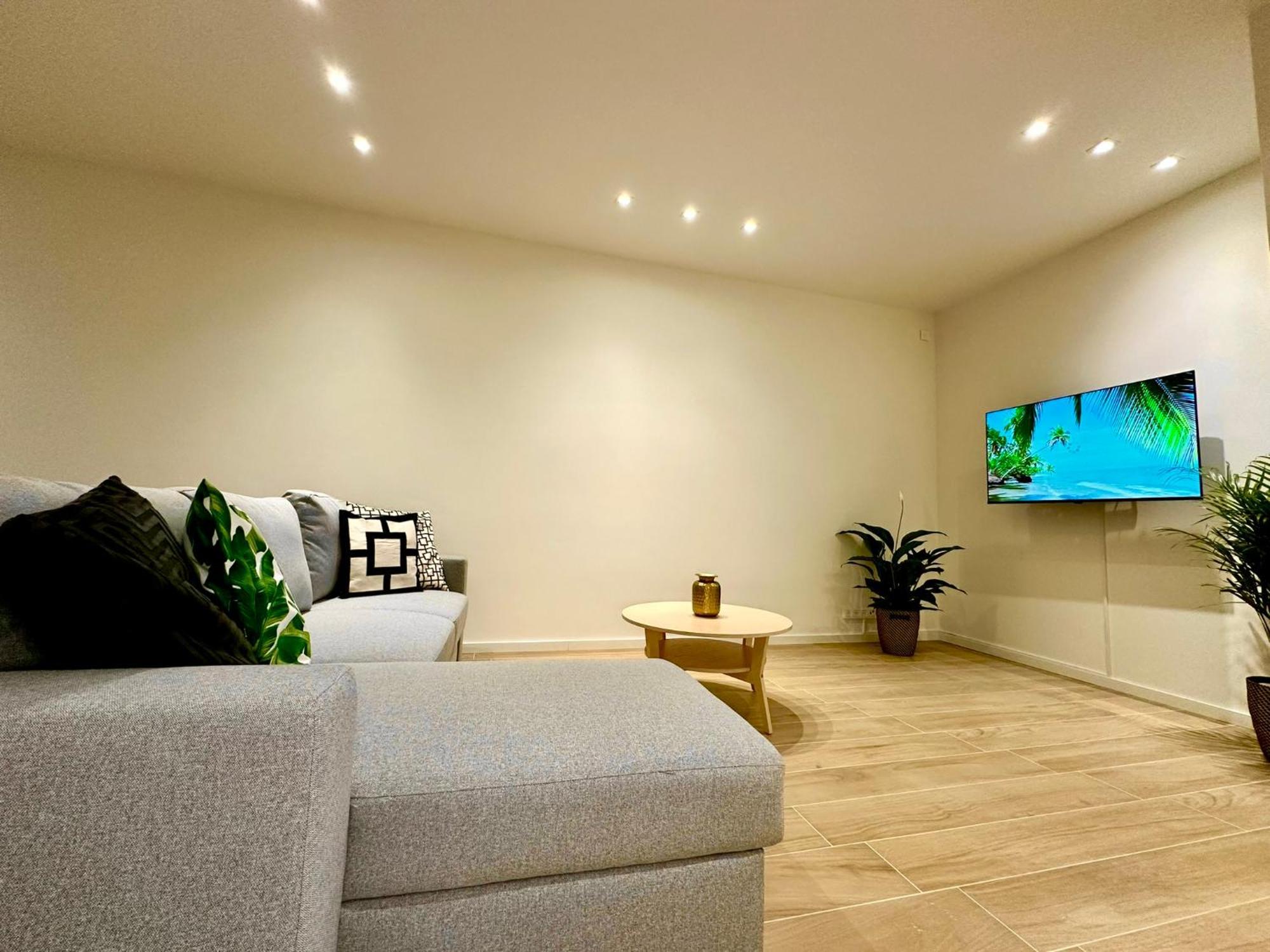 Luxury Suites Park By Rikas Hotels Антверпен Екстериор снимка