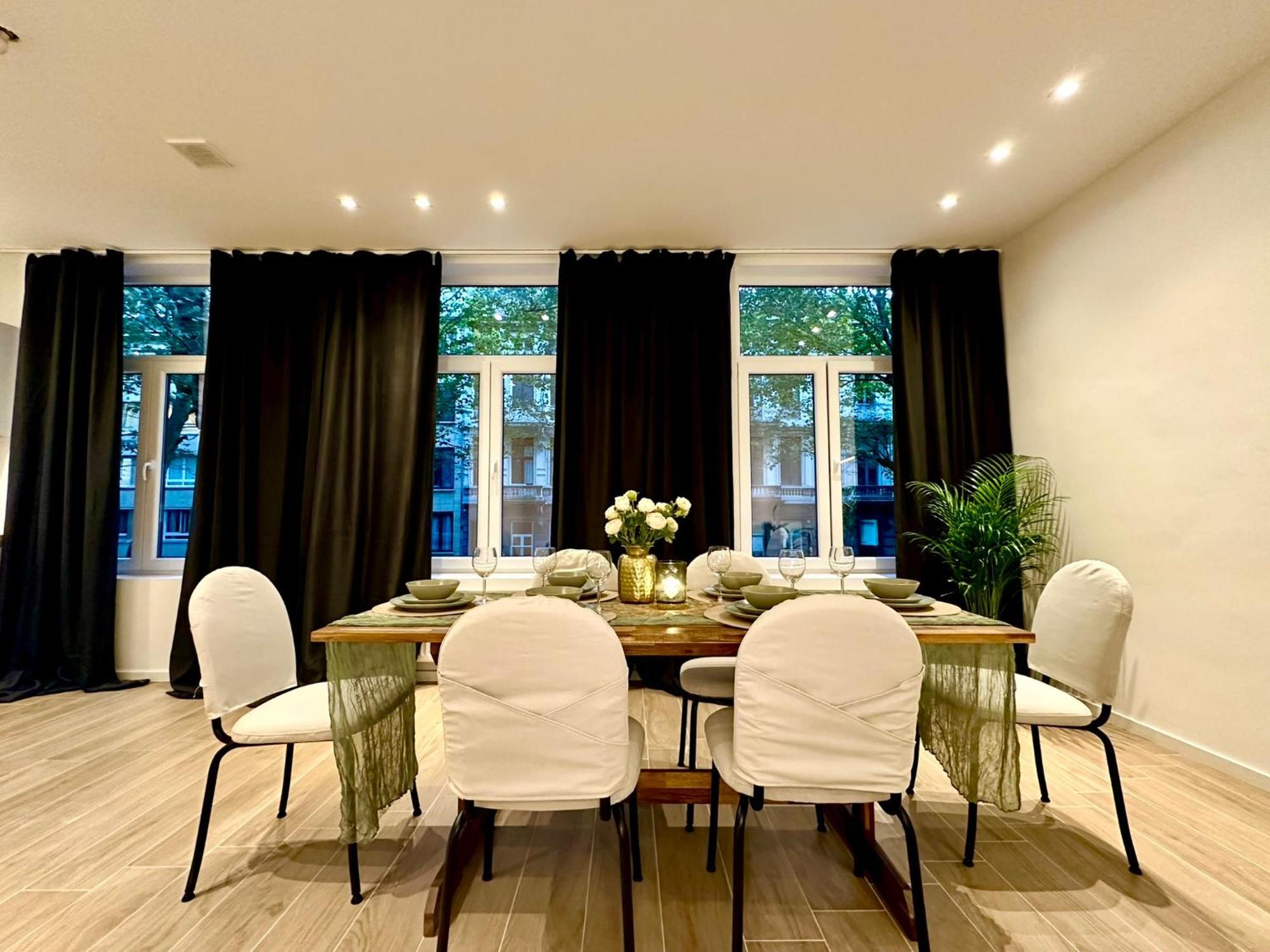Luxury Suites Park By Rikas Hotels Антверпен Екстериор снимка