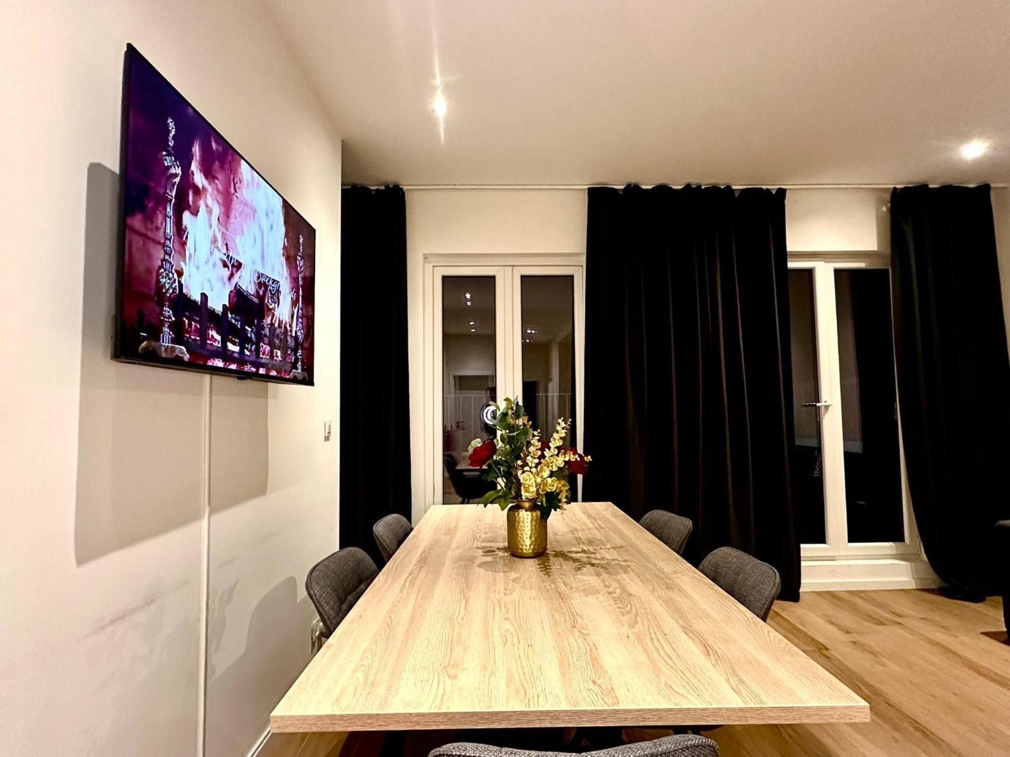 Luxury Suites Park By Rikas Hotels Антверпен Екстериор снимка