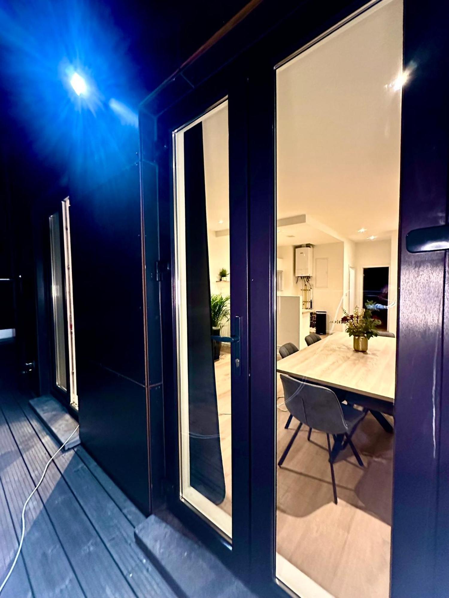 Luxury Suites Park By Rikas Hotels Антверпен Екстериор снимка